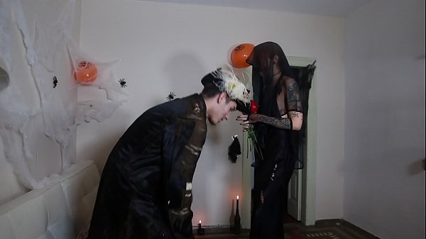 exclusive AbsoluteCUM