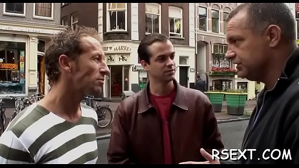 Angel gets hairless cunt licked