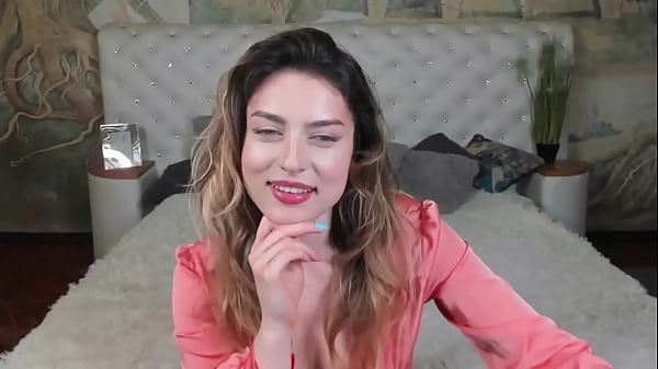 somebody&rsquo;s attention.