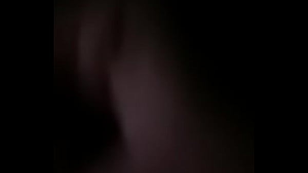 Batendo uma punheta at&eacute; gozar