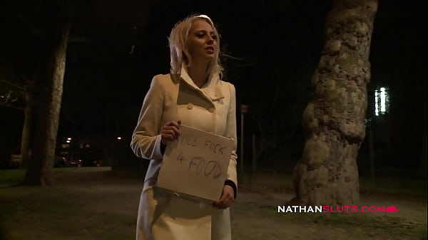 Big Natural Tits Mandy Dee Fucks 4 Food - UHD teaser