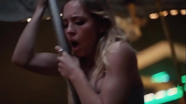Cassie orgasm season 1
