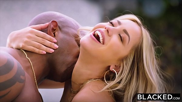 BLACKED babe fucked in threesome