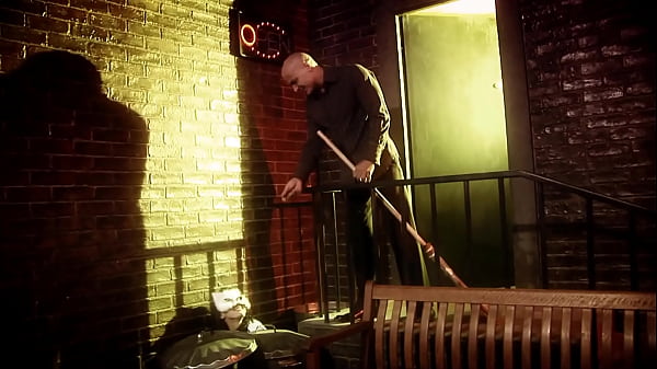 Lezley Zen is a fetish princess with a love for raw cock