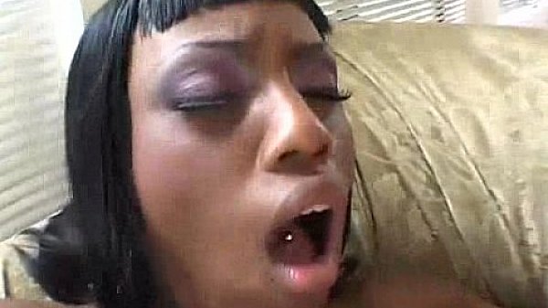 Jada Fire her slave to fuck her black pussy