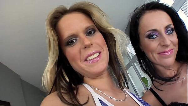 Celia Jones with Cindy and Nick Lang, German Euro Porn Pussy fucking Threesome with Cumswap Teaser#1