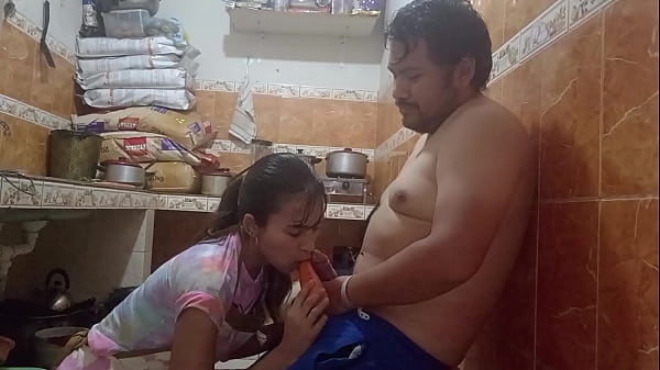 A ritmo de la m&uacute;sica termino cogiendo de lo m&aacute;s rico, como me encanta mi pa&iacute;s