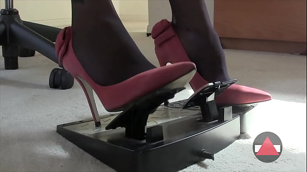 Hot Pointed High Heels 