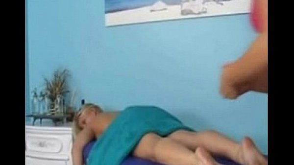 Madison and Melissa get into each other!