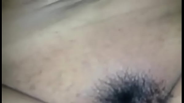 Es muy caliente estas se&ntilde;orab