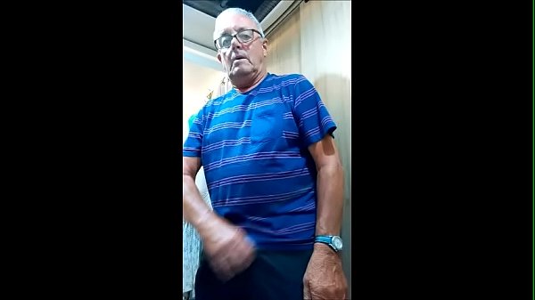 I needed to wank off. With Bengee.