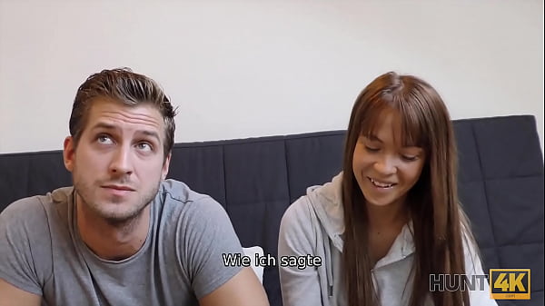 HUNT4K. Paar f&uuml;r Geld erf&uuml;llt jeden Wunsch des perversen und reichen Mannes