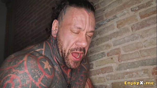 Horny brunette gets tough pounded by her tatted boyfriend - utter HD XXX! Blowjob liking Catherine Knight, a brown-haired sweetie with bald pussy, tempts Rob Diesel's giant schlong for a kinky ride.