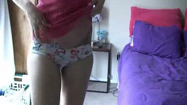 Hot Brunette Girl Shaking Her Ass