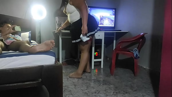 I hired a cleaning girl again who comes to her first day of work with very little clothes on and ends up groping her under her skirt. In the end we end up in bed fucking so delicious  