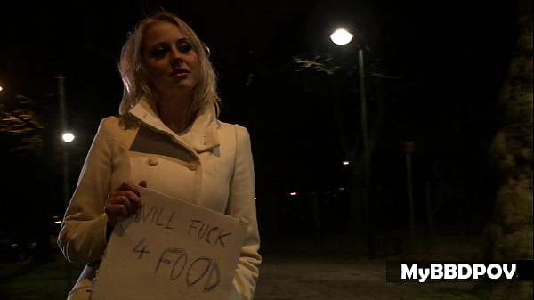 Big Natural Tits Mandy Dee Fucks 4 Food - 4K teaser