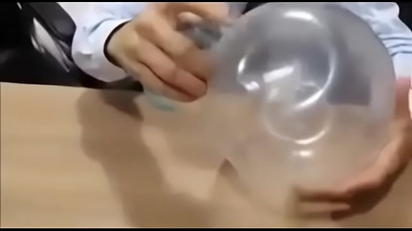 Como fazer um cuzinho com camisinha do posto