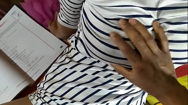 I Fucked My Indian Ex girlfriends Mom on Velentine Day