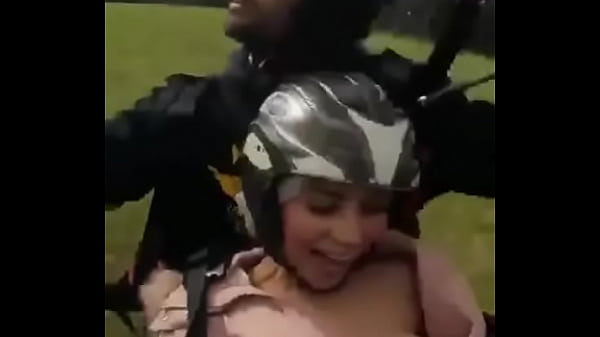 Stick it in pussy while flying Challenge