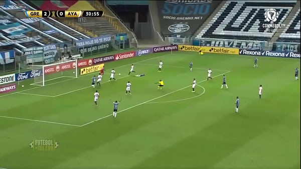 Ga&uacute;cho enfiando no toba de um peruano