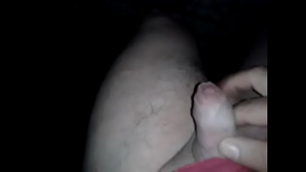 mi verga esta llena de leche quien quiere mis mecos 