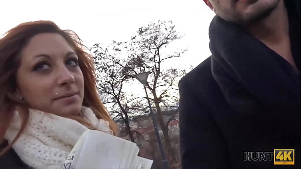 HUNT4K. Un cacciatore esperto convince con facilit&agrave; Belle a tradire il suo uomo 