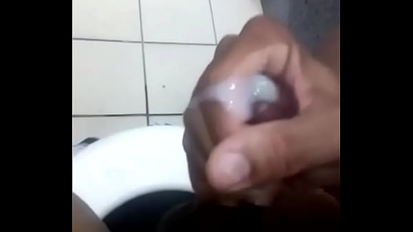 Amigo batendo punheta pra mim 