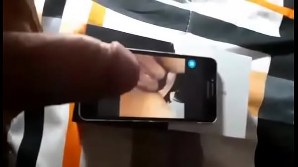 Cumtributes con camara lenta