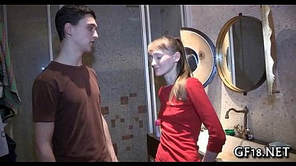 That babe raises her blue top  