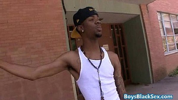 Black Muscled Dude Fucks Gay Skinny White Boy Bareback Style 20 