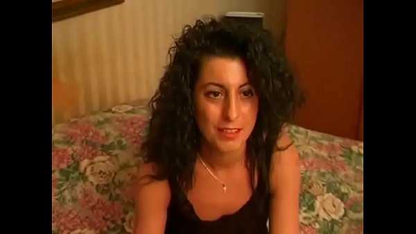 Curly Milf enjoy her pussy