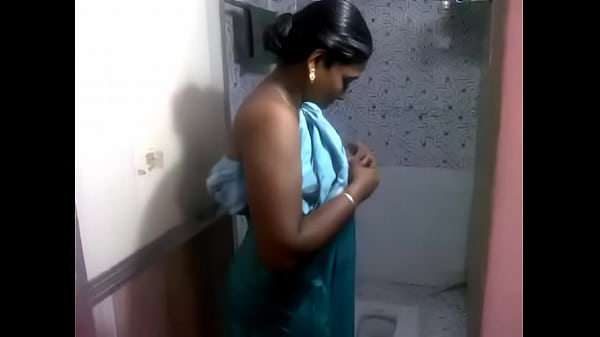 KOM-DESI- pregnant wife-bth -