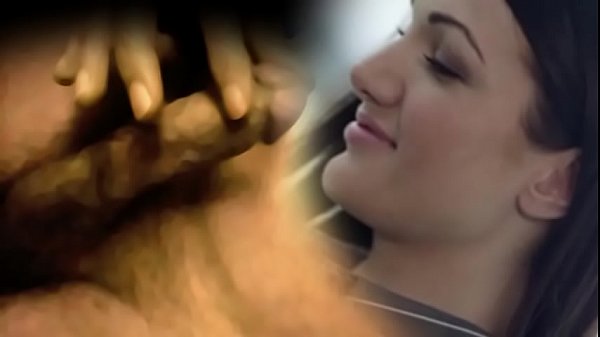 A guy surprises his girlfriend with a naughty video call and cums hard on cam