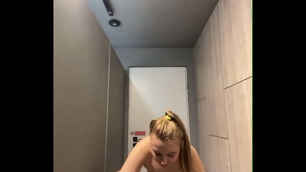 Deep throat in the gym