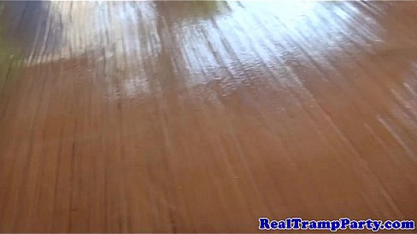 Nympho springbreakers handling strangers cum