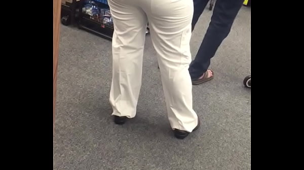 trim.AD3D6AB2-B4B8-4C7B-AE3F-960570900BF1.MOV