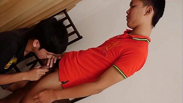 Asian Twinks Jonas and Golf Piss and Fuck