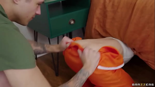 Horny Jailbird / Brazzers/ Enter XVPROMO