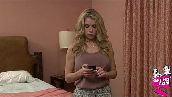 Sensual lesbains 1597