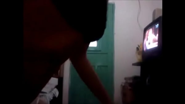 Novinha faz vc gozar dan&ccedil;ando