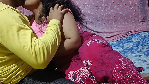 Desi Housewife enjoyed the extreme body message