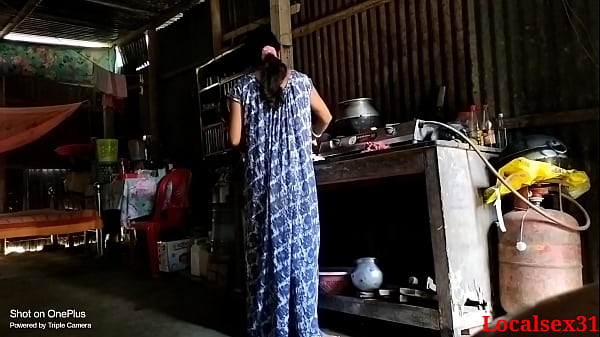 Village wife Fucking Cook  