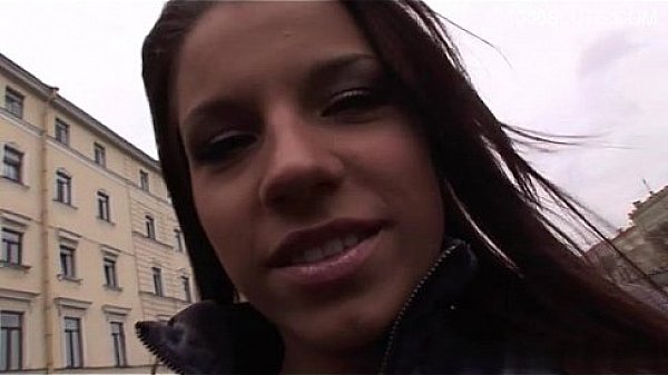 Glamour girl blowjob master