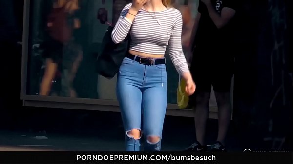 BUMS BESUCH - Busty Jolee Love loves to fuck hard newbies 