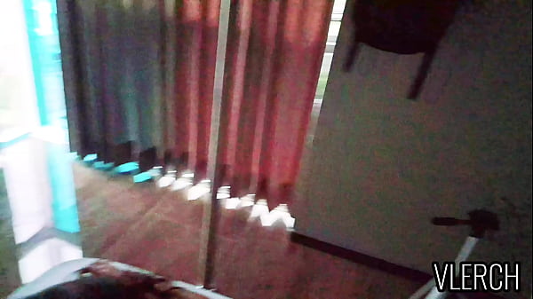 Cojiendo con mi compa&ntilde;ero de trabajo, teniamos las ventanas abiertas