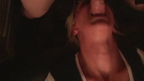 StephieO deepthroats