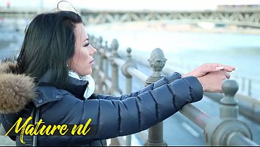 Horny Mom Shalina Devine Booty Calls Her Big Dick Side Dude Over