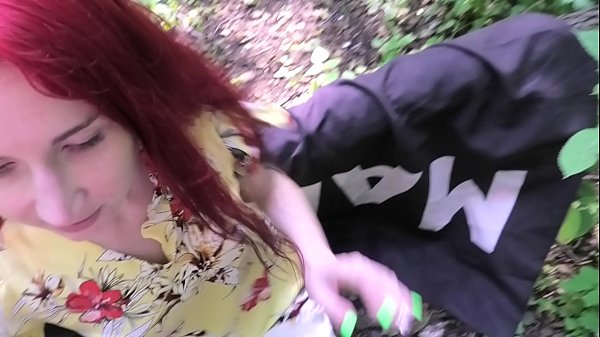 CAUGHT BEAUTIFUL GIRL MASTURBATING AT THE PARK (PART 1)  