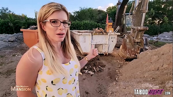 TabooHeat - Hot Babe Gives Demo Update