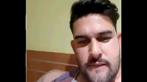 Isaac Darias Gonz&aacute;lez se masturba en la webcam